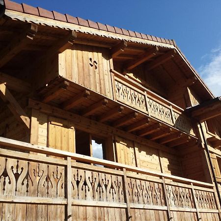 Magnifique Chalet Au Coeur Du Village Du Reposoir Le Reposoir Bagian luar foto