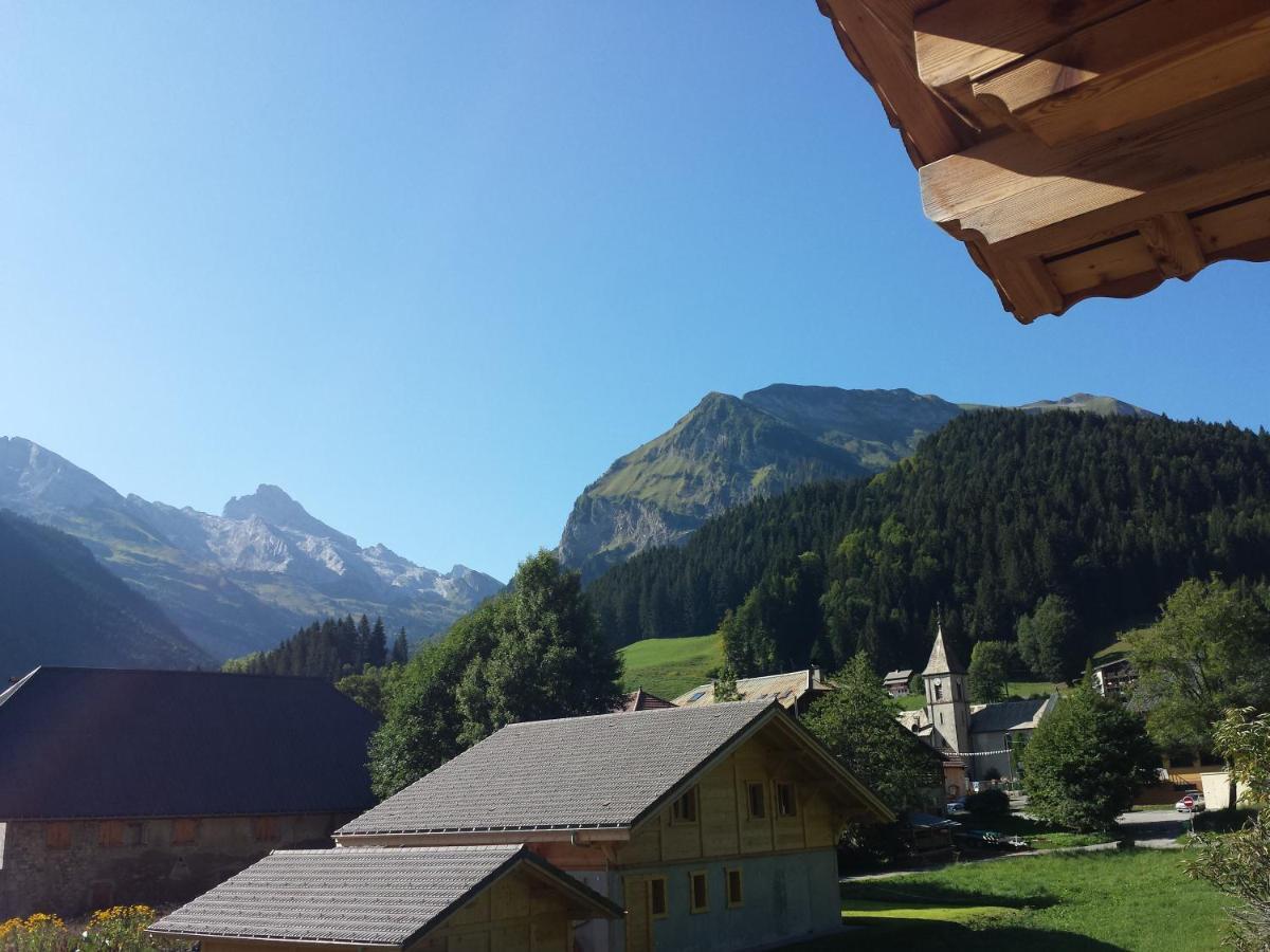 Magnifique Chalet Au Coeur Du Village Du Reposoir Le Reposoir Bagian luar foto